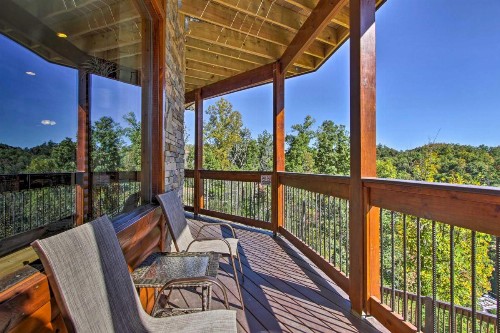Majestic Mtn Getaway Game Room Decks and Hot Tub! - image 11