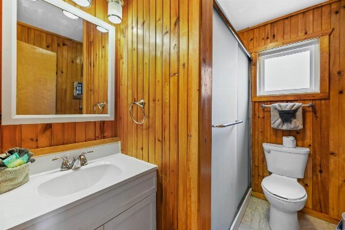 SmokyStays Private Pool Chalet - image 9
