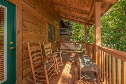 Log Inn Family Cabin - image 11