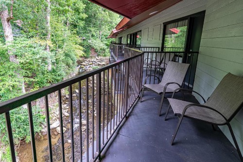 Bear Creek Inn Gatlinburg TN - image 12