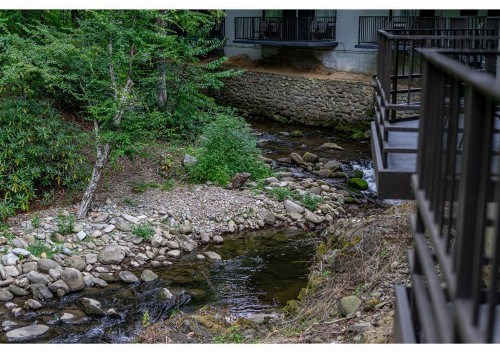 Bear Creek Inn Gatlinburg TN - image 17