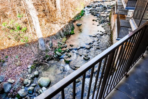 Bear Creek Inn Gatlinburg TN - image 27