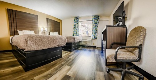 Bear Creek Inn Gatlinburg TN - image 3