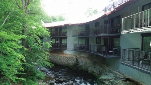 Bear Creek Inn Gatlinburg TN - image 31