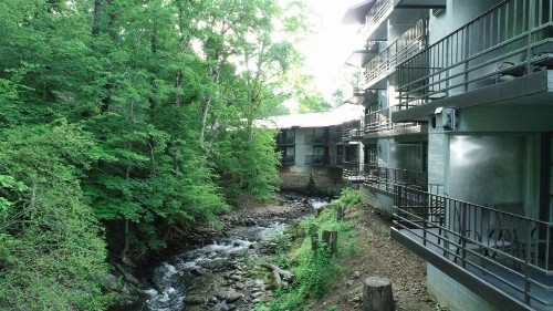 Bear Creek Inn Gatlinburg TN - image 35