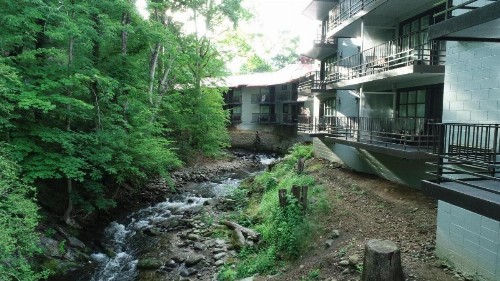 Bear Creek Inn Gatlinburg TN - image 49