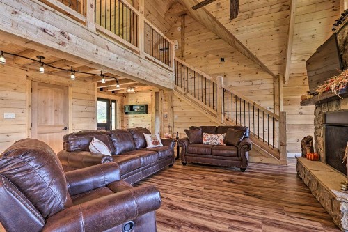 Spacious Mountain Retreat with Hot Tub and Views! - image 7