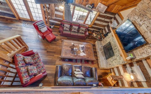 Hand Hewn Hideaway Stunning Gatlinburg Cabin with Hot Tub Table Games and Outdoor Oasis - image 11