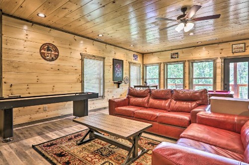 Modern Gatlinburg Cabin with Hot Tub Game Room - image 6