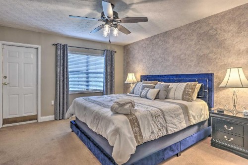Bootleggers Hideaway - Tranquil Dtwn Condo! - image 13