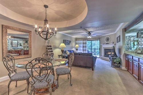 Bootleggers Hideaway - Tranquil Dtwn Condo! - image 8