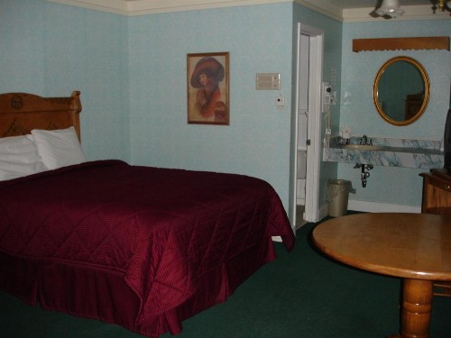 Georgetown Mountain Inn - image 6