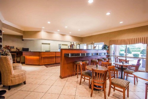 Quality Inn & Suites Germantown North - image 6