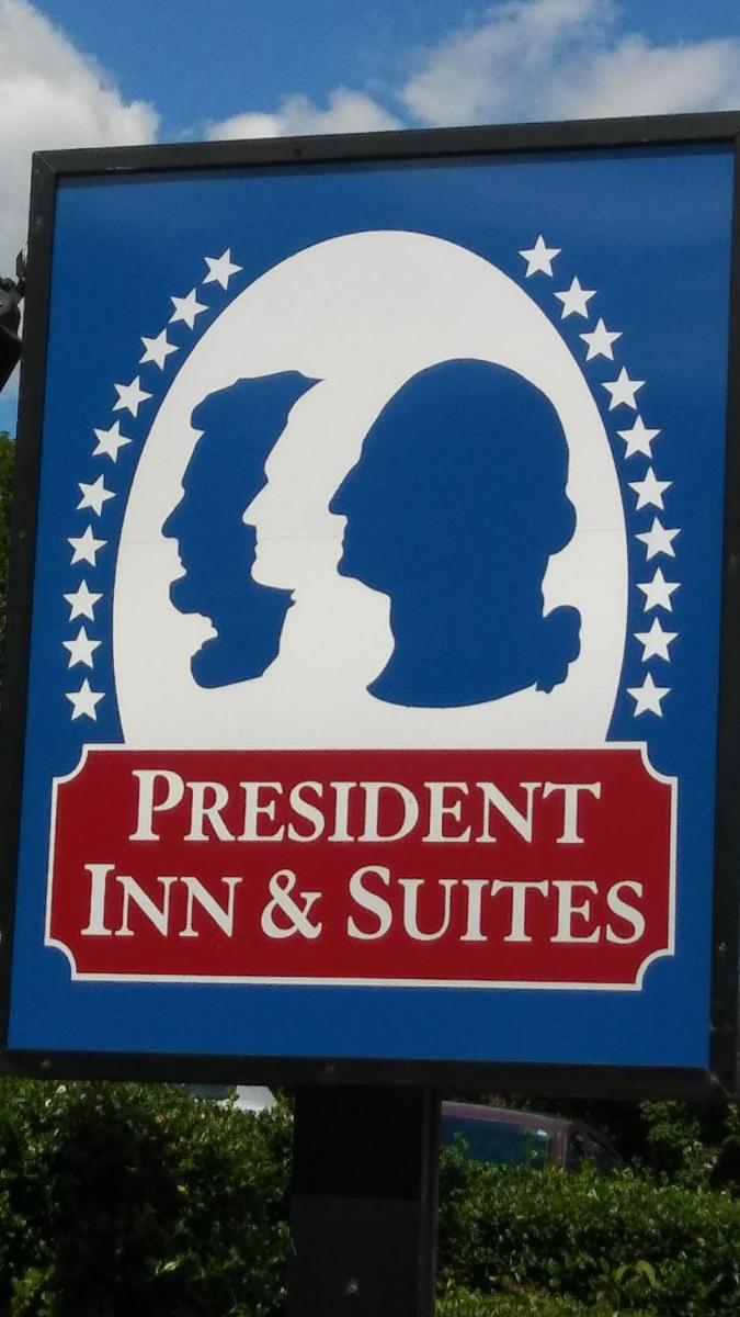 President Inn & Suites - image 5