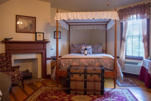 Inn at Herr Ridge - image 10