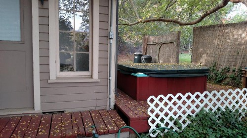 Cozy Cabernet Cabin - image 9