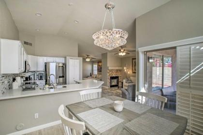 Chic Modern Home with Fire Pit 6 Mi to Downtown