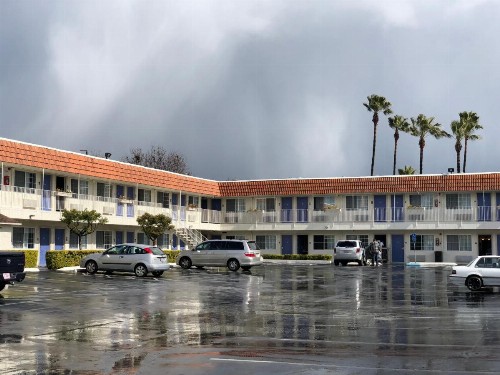 Gilroy Inn - image 20