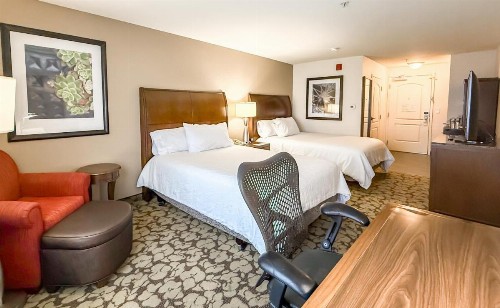 Hilton Garden Inn Gilroy - image 26