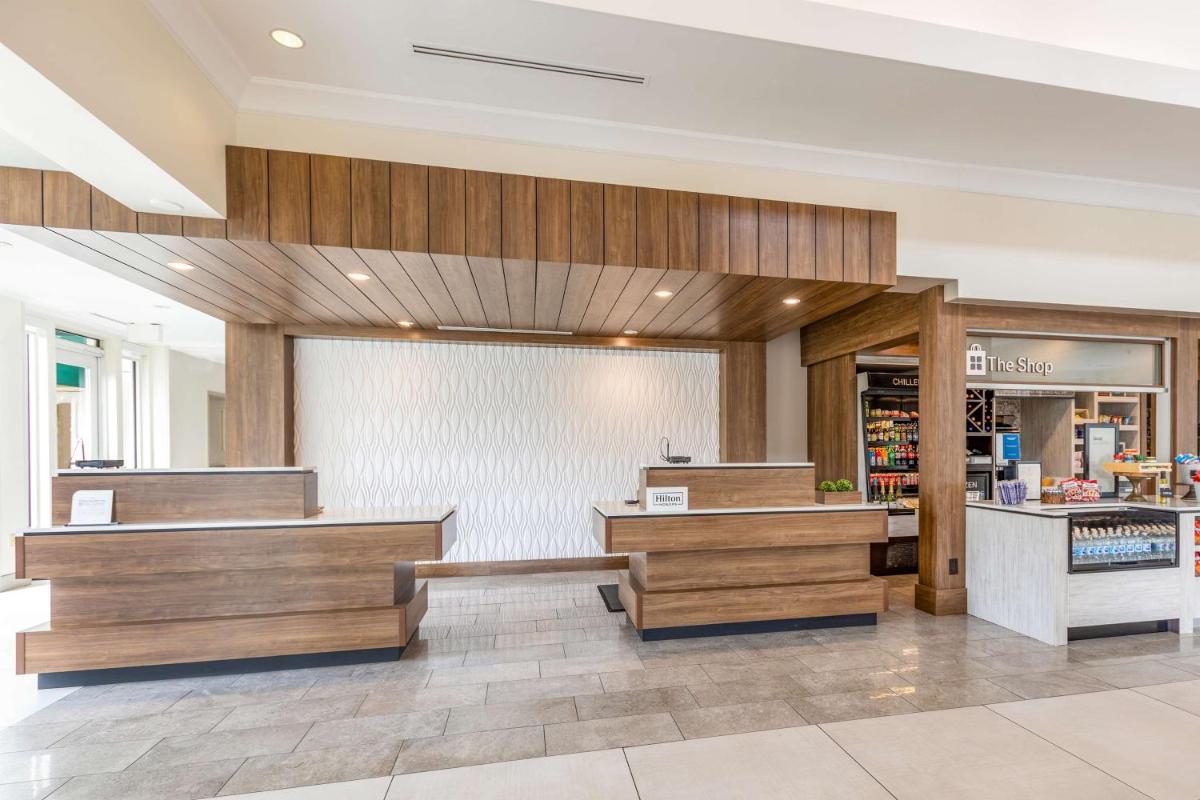 Hilton Garden Inn Gilroy - image 3