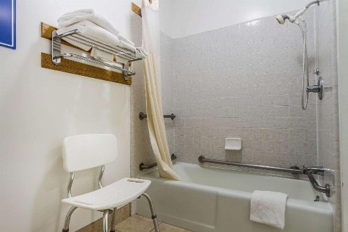 Quality Inn & Suites Gilroy - image 27