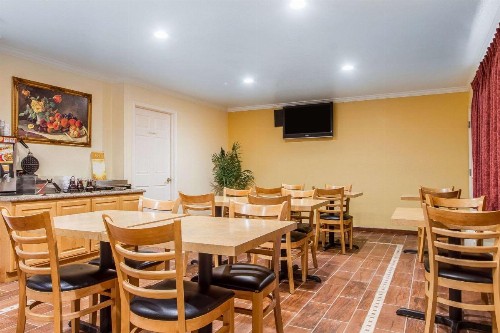 Quality Inn & Suites Gilroy - image 35