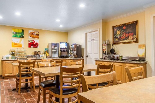 Quality Inn & Suites Gilroy - image 40