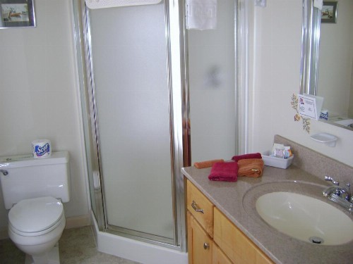Four Creeks Bed Breakfast - image 6