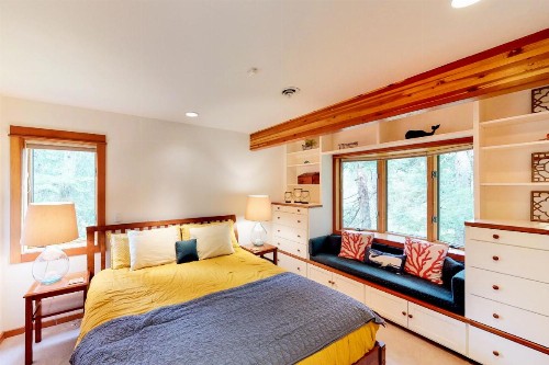 St. Moritz House & Apartment - image 12