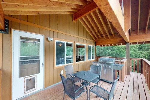 Jewel Chalet - image 12