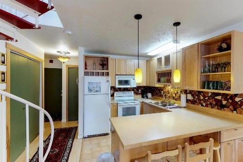 Brighton Condo #208 - image 9