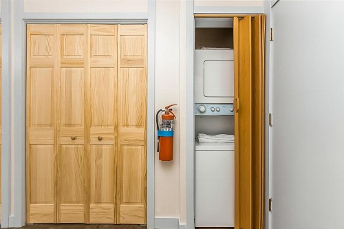 Aleyska East Condo - image 8