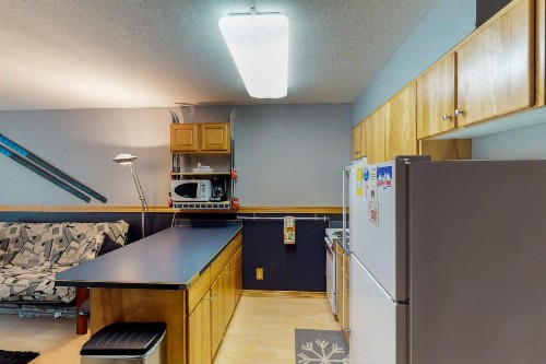 East Condo #218 - image 10