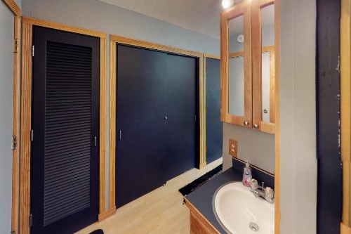 East Condo #218 - image 9