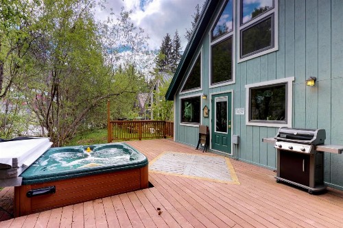 Snowbird Chalet #5 - image 6