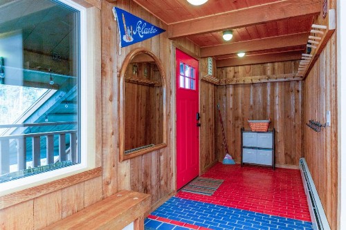Moose Meadow Chalet - image 3