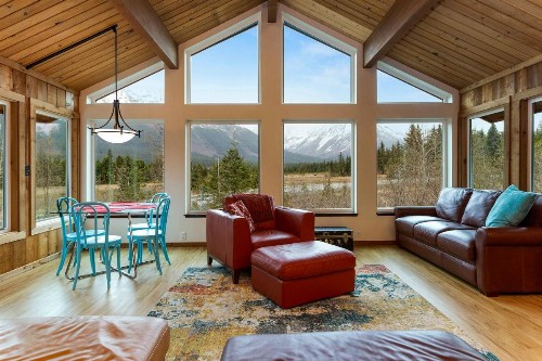 Moose Meadow Chalet - image 9