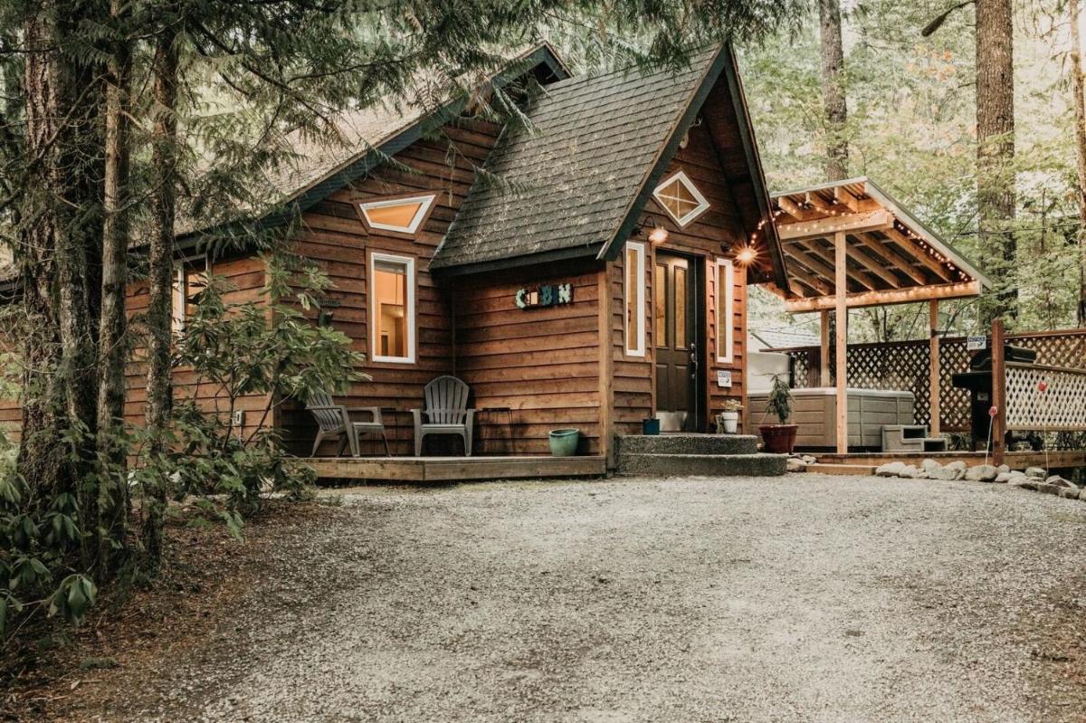 16GS Cabin - main image