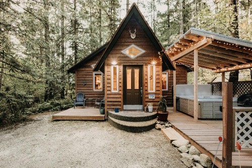 16GS Cabin - image 4