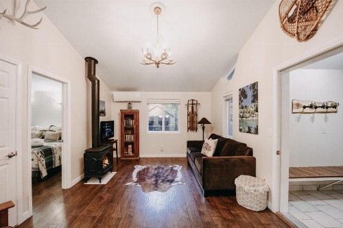 16GS Cabin - image 9