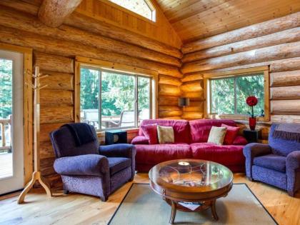 Holiday Home Mt- Baker Lodging - 33SL - Log Cabin - Hot Tub - Sleeps 8