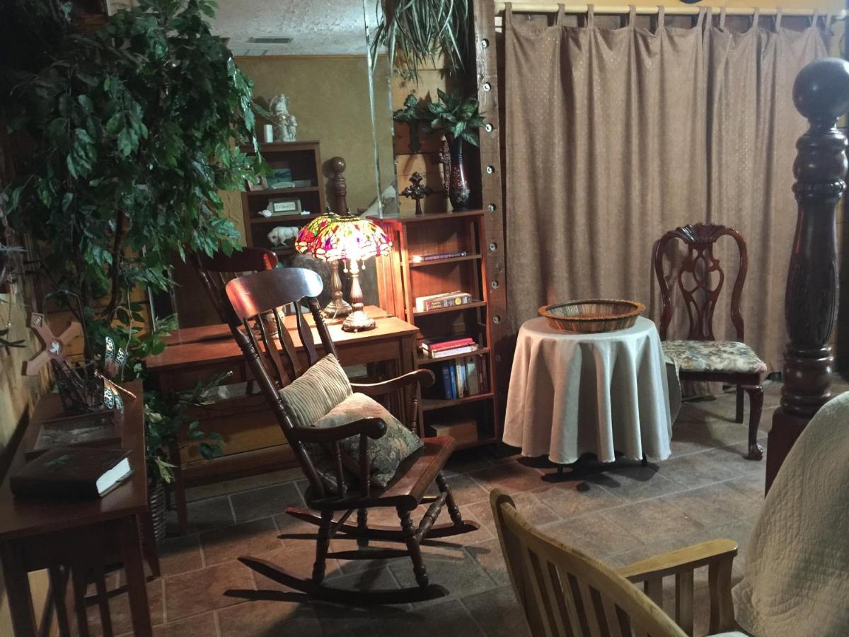 Cedars on the BRAZOS B&B/Inn - image 7