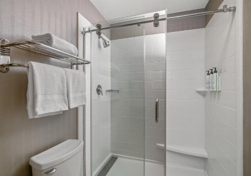 SpringHill Suites Phoenix Glendale Sports & Entertainment District - image 13