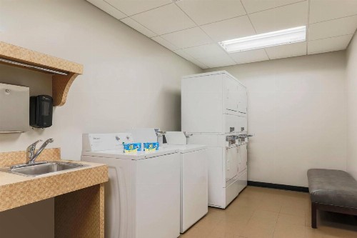 SpringHill Suites Phoenix Glendale Sports & Entertainment District - image 47