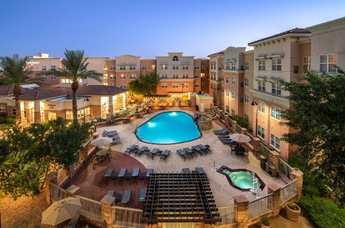 SpringHill Suites Phoenix Glendale Sports & Entertainment District - image 7