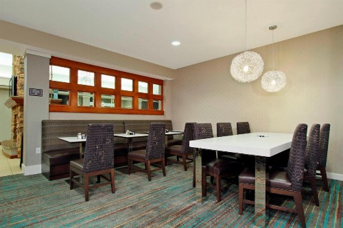 Residence Inn Phoenix Glendale Sports & Entertainment District - image 24