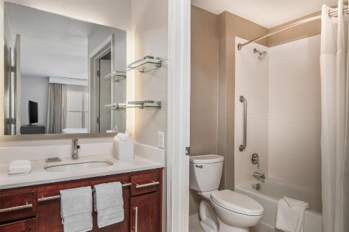 Residence Inn Phoenix Glendale Sports & Entertainment District - image 37