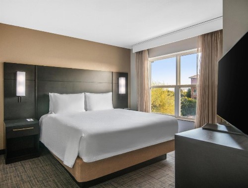 Residence Inn Phoenix Glendale Sports & Entertainment District - image 42