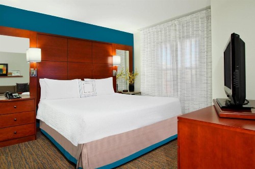 Residence Inn Phoenix Glendale Sports & Entertainment District - image 9
