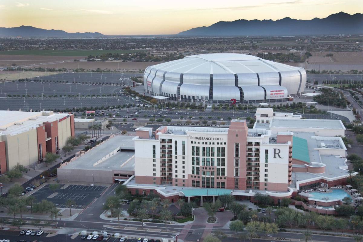 Renaissance Phoenix Glendale Hotel & Spa - image 3